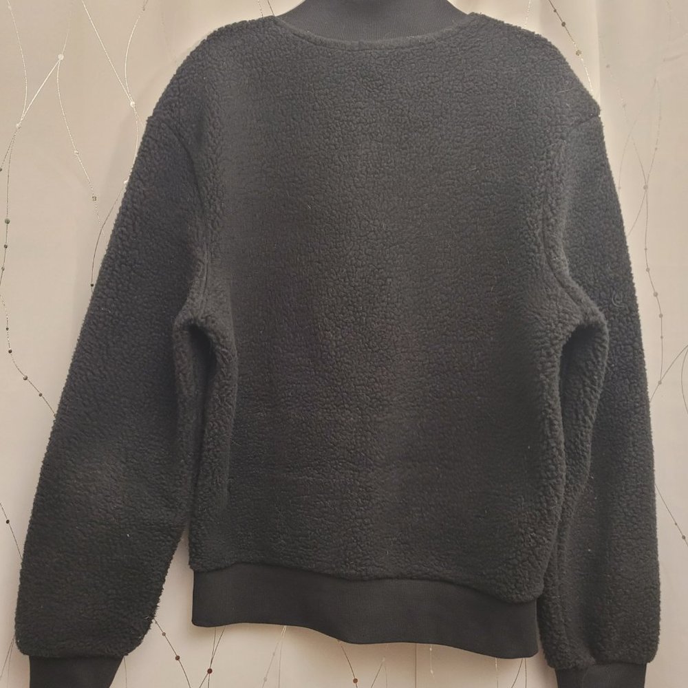 Black Leopard Flying V Fleece Jacket - EU - wore like 2x - Picture 2 of 3